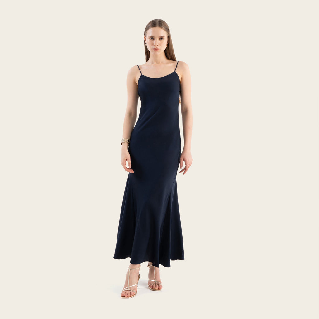 marlowe-4.jpg #color:Navy