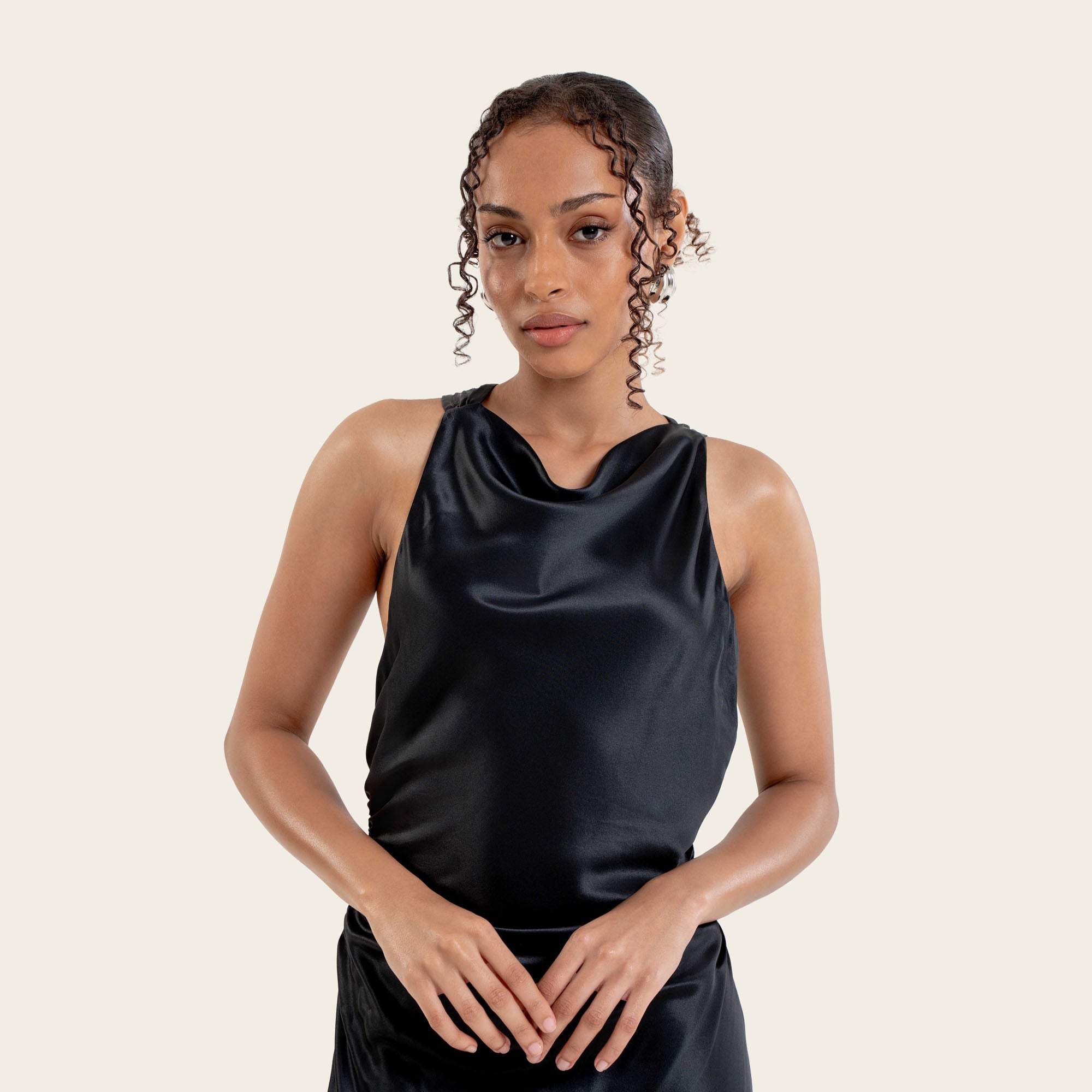 harper-black-3.jpg #color:Black