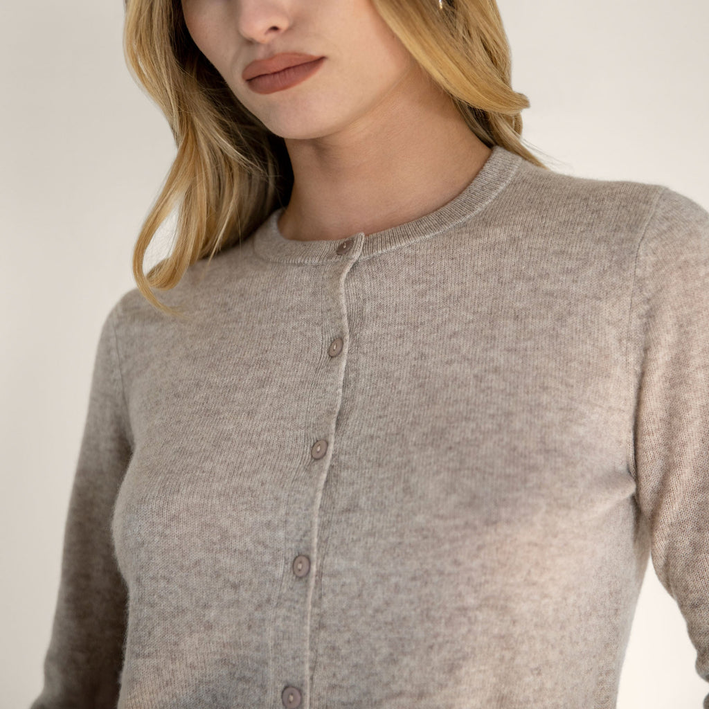 sadie-oatmeal-2.jpg