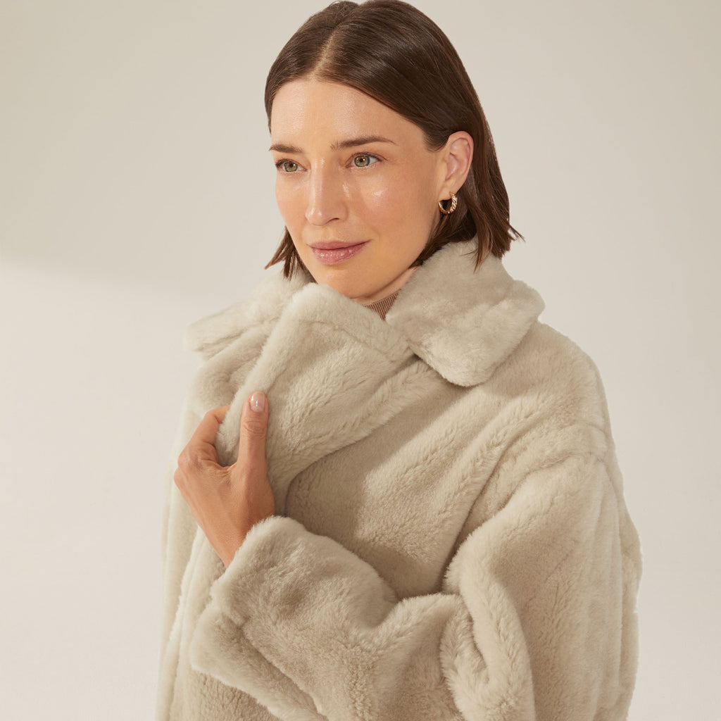 charlotte-camel-2.jpg
